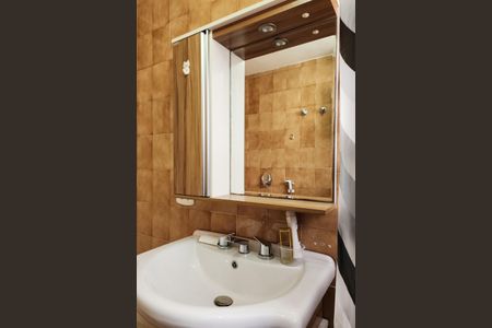 Apartamento à venda com 70m², 3 quartos e 1 vagaBanheiro 