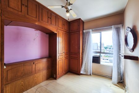 Apartamento à venda com 70m², 3 quartos e 1 vagaQuarto 2