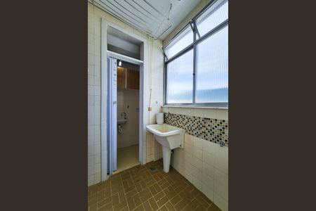 Apartamento à venda com 70m², 3 quartos e 1 vagaÁrea de Serviço 