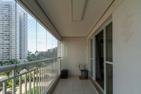 Apartamento para alugar com 91m², 3 quartos e 2 vagasVaranda