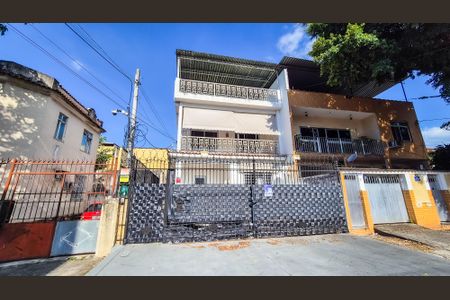 Casa à venda com 226m², 4 quartos e 2 vagasFrente do Imóvel e Plaquinha 