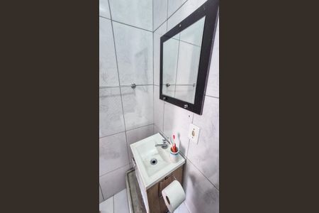 Casa à venda com 226m², 4 quartos e 2 vagas2º Andar Quarto 1 - Banheiro - Suíte 