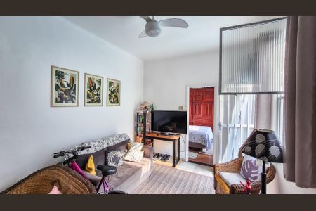 Casa à venda com 226m², 4 quartos e 2 vagasEdícula - Sala  