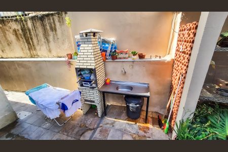 Casa à venda com 226m², 4 quartos e 2 vagasÁrea Externa - Churrasqueira 