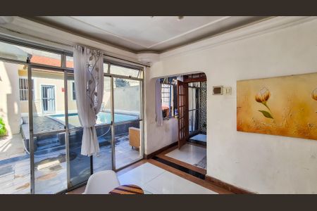 Casa à venda com 226m², 4 quartos e 2 vagasSala De Jantar