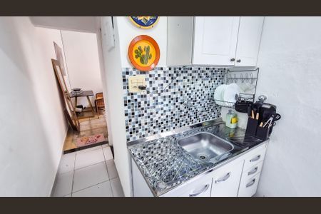 Casa à venda com 226m², 4 quartos e 2 vagasEdícula - Cozinha 