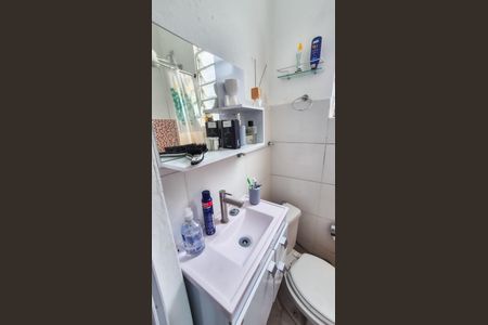 Casa à venda com 226m², 4 quartos e 2 vagasEdícula - Banheiro