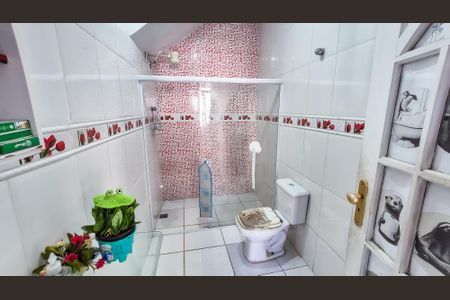 Casa à venda com 226m², 4 quartos e 2 vagasBanheiro Social 