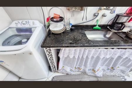 Casa à venda com 226m², 4 quartos e 2 vagasCozinha 