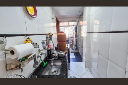 Casa à venda com 226m², 4 quartos e 2 vagasCozinha 