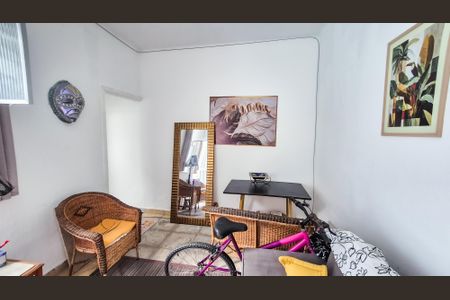 Casa à venda com 226m², 4 quartos e 2 vagasEdícula - Sala  