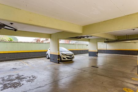 Apartamento à venda com 60m², 2 quartos e 1 vaga Apartamento à venda com 60m², 2 quartos e 1 vagaGaragem