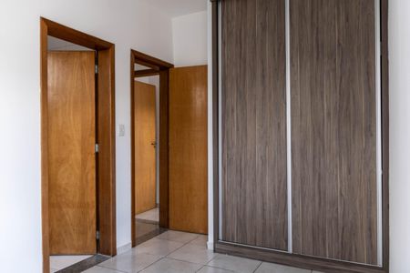 Apartamento para alugar com 95m², 3 quartos e 4 vagas Apartamento para alugar com 95m², 3 quartos e 4 vagasSuíte