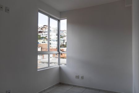 Apartamento para alugar com 95m², 3 quartos e 4 vagas Apartamento para alugar com 95m², 3 quartos e 4 vagasSuíte