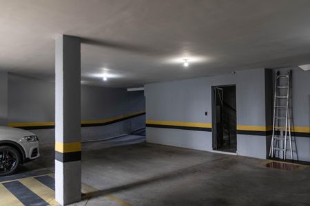 Apartamento para alugar com 95m², 3 quartos e 4 vagas Apartamento para alugar com 95m², 3 quartos e 4 vagasGaragem