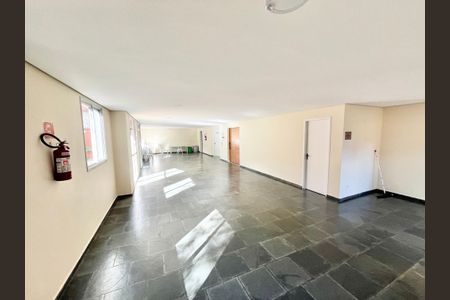 Apartamento à venda com 70m², 3 quartos e 2 vagasÁrea comum - Salão de festas
