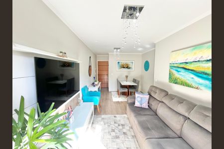 Apartamento à venda com 70m², 3 quartos e 2 vagasSala