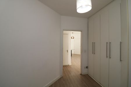 Apartamento à venda com 54m², 2 quartos e 1 vagaQuarto 2