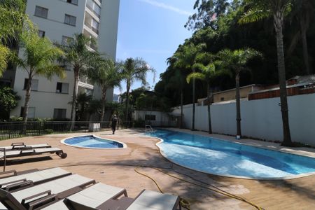 Apartamento à venda com 54m², 2 quartos e 1 vagaÁrea comum - Piscina