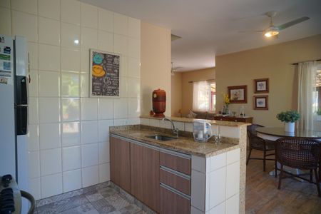 Cozinha de casa à venda com 3 quartos, 100m² em Itaipu, Niterói
