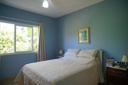 Casa à venda com 100m², 3 quartos e 2 vagasQuarto 3