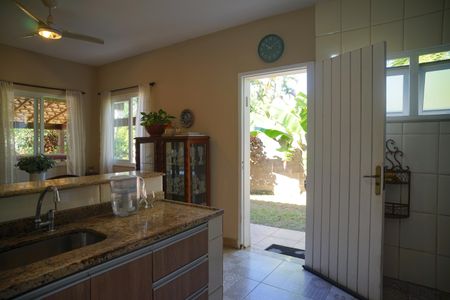Casa à venda com 100m², 3 quartos e 2 vagasCozinha