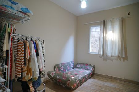 Casa à venda com 100m², 3 quartos e 2 vagasQuarto 2