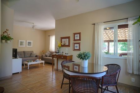 Sala de Jantar de casa à venda com 3 quartos, 100m² em Itaipu, Niterói