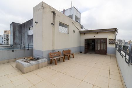 Apartamento à venda com 71m², 1 quarto e sem vaga Apartamento à venda com 71m², 1 quarto e sem vagaTerraço