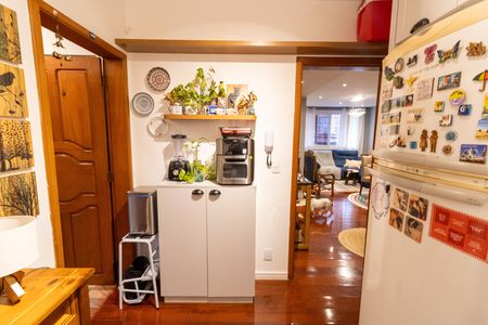 Apartamento à venda com 71m², 1 quarto e sem vaga Apartamento à venda com 71m², 1 quarto e sem vagaCozinha