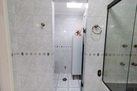 Apartamento à venda com 71m², 1 quarto e sem vaga Apartamento à venda com 71m², 1 quarto e sem vagaBanheiro da Suíte
