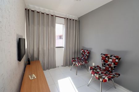 Sala de apartamento para alugar com 3 quartos, 75m² em Costa Azul, Salvador