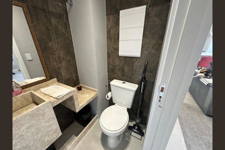 Apartamento à venda com 87m², 2 quartos e 2 vagasLavabo