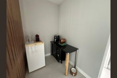 Apartamento à venda com 87m², 2 quartos e 2 vagasEscritório