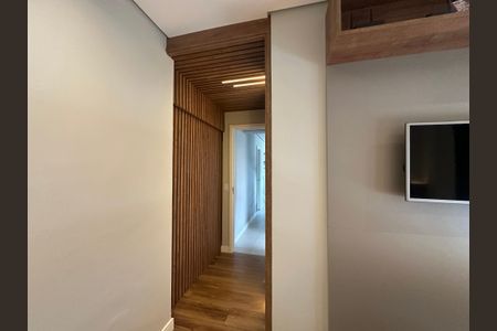 Apartamento à venda com 87m², 2 quartos e 2 vagasCloset da suíte 2