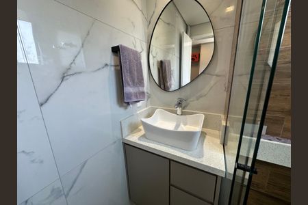 Apartamento à venda com 87m², 2 quartos e 2 vagasBanheiro da Suíte 1