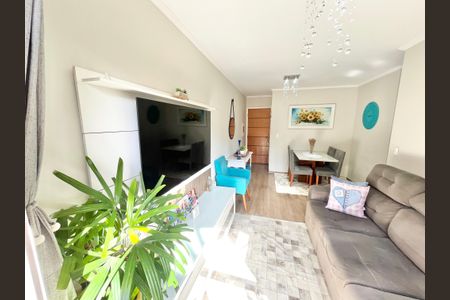 Sala de apartamento para alugar com 3 quartos, 70m² em Vila Aurora (zona Norte), São Paulo