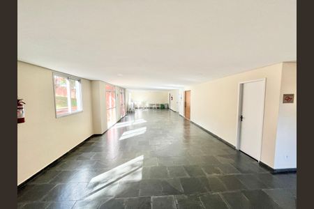 Apartamento à venda com 70m², 3 quartos e 2 vagasÁrea comum - Salão de festas