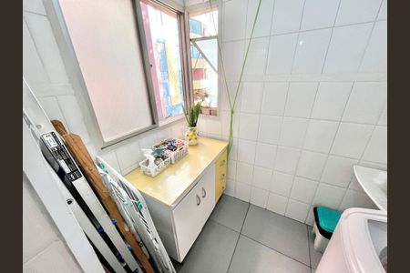 Apartamento à venda com 70m², 3 quartos e 2 vagasCozinha e Área de Serviço