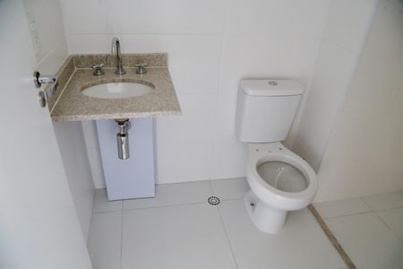 Apartamento à venda com 28m², 1 quarto e sem vagaBanheiro