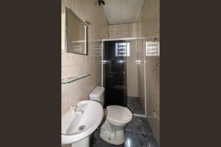 Banheiro de casa para alugar com 1 quarto, 28m² em Recreio São Jorge, Guarulhos