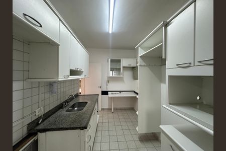 Apartamento à venda com 118m², 3 quartos e 2 vagasCozinha