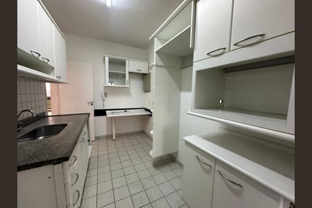Apartamento à venda com 118m², 3 quartos e 2 vagasCozinha