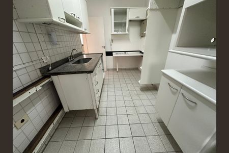 Apartamento à venda com 118m², 3 quartos e 2 vagasCozinha