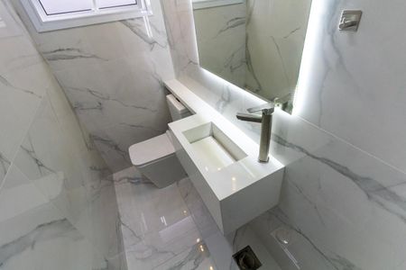 Casa à venda com 159m², 2 quartos e 4 vagasLavabo