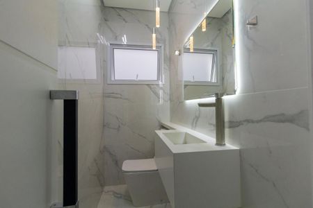 Casa à venda com 159m², 2 quartos e 4 vagasLavabo