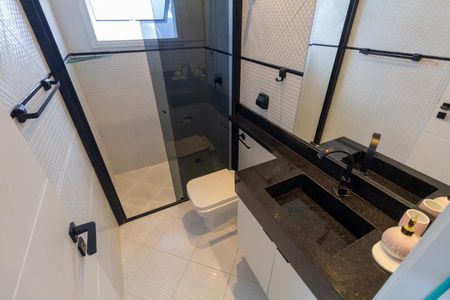 Casa à venda com 159m², 2 quartos e 4 vagasBanheiro 2