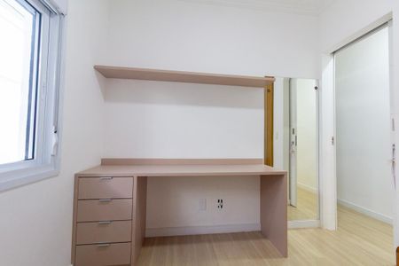 Casa à venda com 159m², 2 quartos e 4 vagasQuarto 2