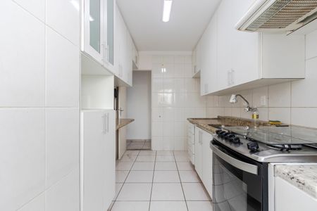 Apartamento à venda com 52m², 2 quartos e 1 vaga Apartamento à venda com 52m², 2 quartos e 1 vagaCozinha
