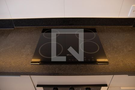 Apartamento para alugar com 79m², 2 quartos e 1 vaga Apartamento para alugar com 79m², 2 quartos e 1 vagaCozinha e Área de Serviço